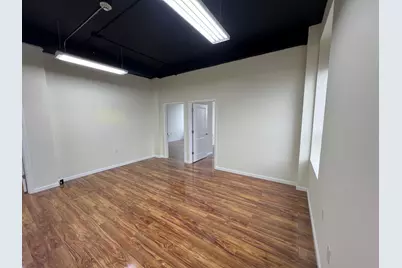 400 38th St #403, Union City, NJ 07087 - Photo 5