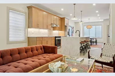 121A Clinton Ave, Jersey City, NJ 07304 - Photo 25