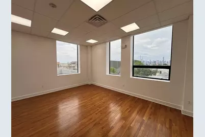 407 39th St #502, Union City, NJ 07087 - Photo 5