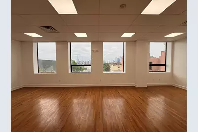 407 39th St #502, Union City, NJ 07087 - Photo 1