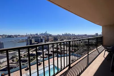 380 Mountain Rd #608, Union City, NJ 07087 - Photo 3