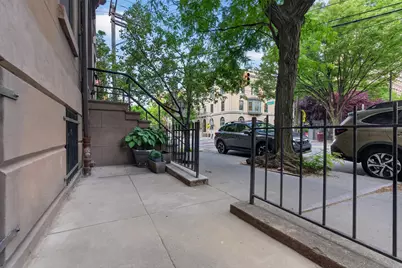 121 Grand St #1, Jersey City, NJ 07302 - Photo 29