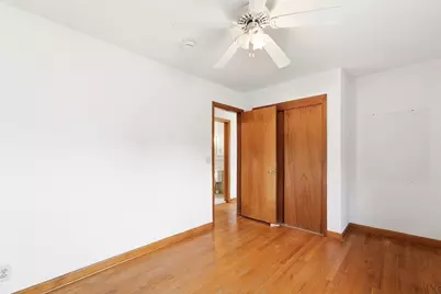 5 Lexington Ave, Wallington, NJ 07057 - Photo 7