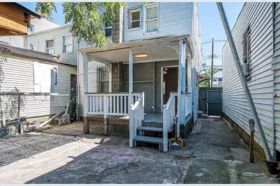 135 Fulton Ave, Jersey City, NJ 07305 - Photo 23