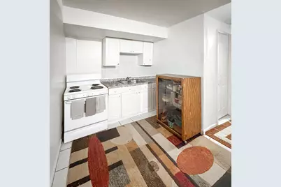 263 Forrest St, Jersey City, NJ 07304 - Photo 9