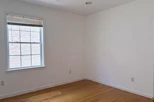 90 Leonard St, Jersey City, NJ 07307 - Photo 5