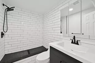 384 Trenton Ave, Paterson, NJ 07503 - Photo 11