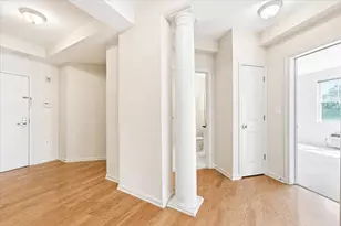 15 Freedom Way, Jersey City, NJ 07305 - Photo 25