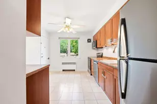 89D Troy Dr, Springfield, NJ 07081 - Photo 5