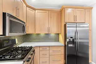 338 Oswego Ct, West New York, NJ 07093 - Photo 3