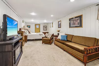 1303 82nd St, North Bergen, NJ 07047 - Photo 37