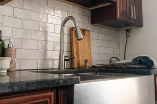 30 Gardner Ave, Jersey City, NJ 07304 - Photo 15