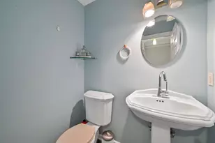 172 Price Ct, West New York, NJ 07093 - Photo 7