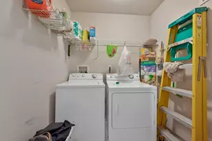 172 Price Ct, West New York, NJ 07093 - Photo 15