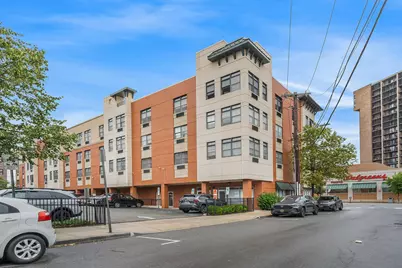 9252 Kennedy Blvd #204, North Bergen, NJ 07047 - Photo 1