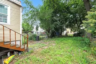 20 Gardner Ave, Jersey City, NJ 07304 - Photo 11