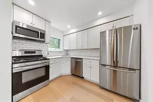 32 College St, Jersey City, NJ 07305 - Photo 7