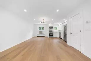 32 College St, Jersey City, NJ 07305 - Photo 9