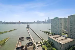 20 Newport Pkwy, Jersey City, NJ 07310 - Photo 23