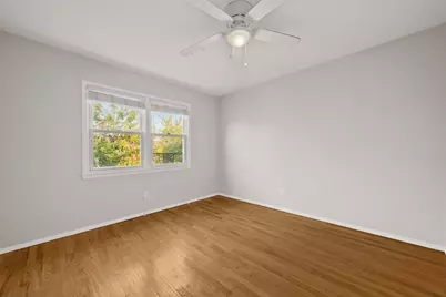 26 Briarwood Rd #2, Jersey City, NJ 07305 - Photo 9