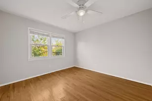 26 Briarwood Rd, Jersey City, NJ 07305 - Photo 9