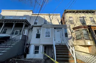 40 Lincoln St, Jersey City, NJ 07307 - Photo 1