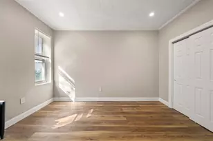 219 Mallory Ave, Jersey City, NJ 07304 - Photo 9