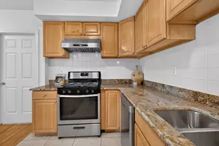 215 Grand St, Hoboken, NJ 07030 - Photo 5