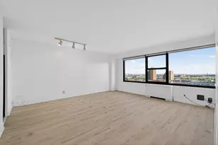 135 Montgomery St, Jersey City, NJ 07302 - Photo 5
