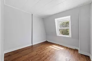31 Lexington Ave, Jersey City, NJ 07304 - Photo 23