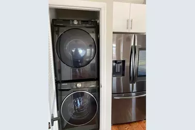 586 Liberty Ave, Jersey City, NJ 07307 - Photo 7