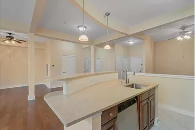 3 Greenwich Dr #85, Jersey City, NJ 07305 - Photo 11