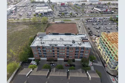3 Greenwich Dr #85, Jersey City, NJ 07305 - Photo 35