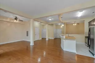 3 Greenwich Dr, Jersey City, NJ 07305 - Photo 13