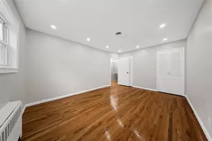 54 College St, Jersey City, NJ 07305 - Photo 9