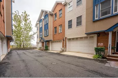 620 38th St #701, Union City, NJ 07087 - Photo 3