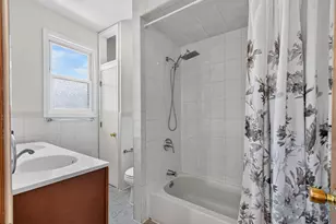 25 W 15th St, Bayonne, NJ 07002 - Photo 5