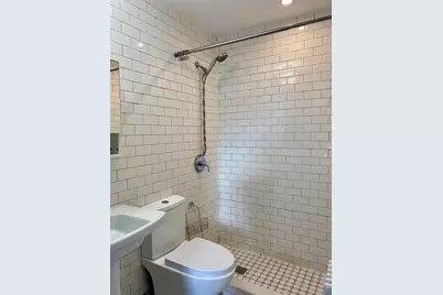 116 Irving St, Jersey City, NJ 07307 - Photo 9