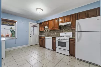 318 70th St, Guttenberg, NJ 07093 - Photo 11