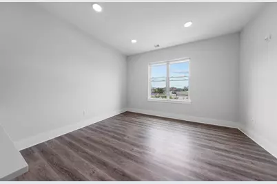 660 Grand St #408, Jersey City, NJ 07304 - Photo 7