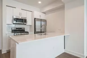 32 Jones St, Jersey City, NJ 07306 - Photo 3