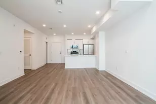 32 Jones St, Jersey City, NJ 07306 - Photo 9