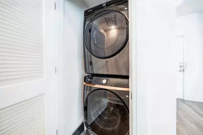 32 Jones St #403, Jersey City, NJ 07306 - Photo 11