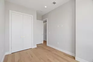 27 Clinton Ave, Jersey City, NJ 07304 - Photo 29