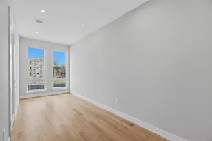 27 Clinton Ave, Jersey City, NJ 07304 - Photo 15