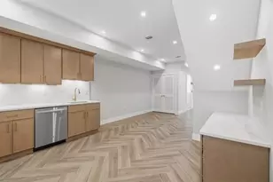 27 Clinton Ave, Jersey City, NJ 07304 - Photo 11