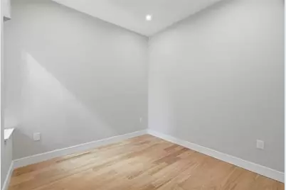 27 Clinton Ave, Jersey City, NJ 07304 - Photo 23