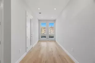27 Clinton Ave, Jersey City, NJ 07304 - Photo 33