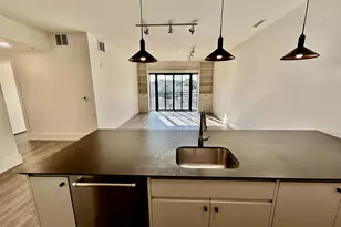 391 Palisade Ave, Jersey City, NJ 07307 - Photo 3