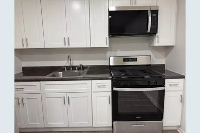 423 Avenue C #203, Bayonne, NJ 07002 - Photo 5